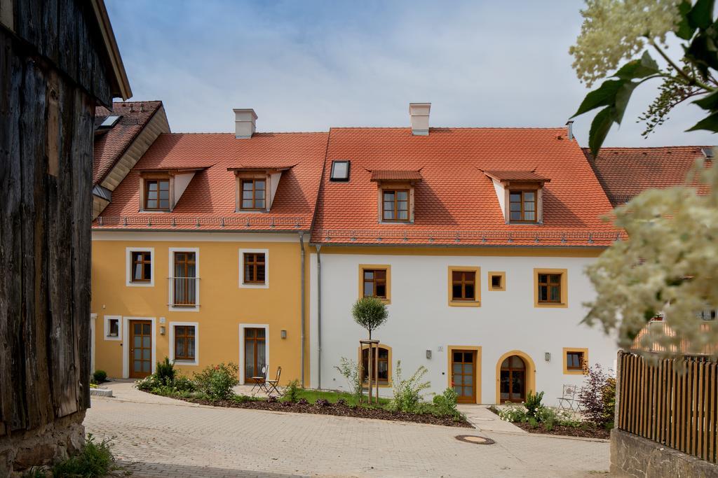 Hotel Hollerhöfe - Zu Gast im Dorf Kemnath Exterior foto
